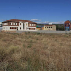 Área donde está prevista la construcción de la nueva iglesia, en un edificio que contará con columbario.