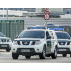 Agentes de la Guardia Civil salen del Port de Barcelona.