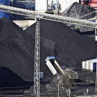 Industria convoca las ayudas adicionales para compensar el precio del carbón nacional. RAMIRO