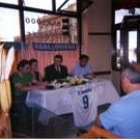La directiva de la peña del Real Oviedo en su primera  reunión en el Bar 2000