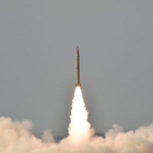 Lanzamiento del misil balístico paquistaní Shaheen II.