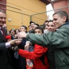 Zapatero presentó su programa educativo en la Casa de Cultura del municipio madrileño de Fuenlabrada