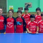 Formación del equipo de las Escuelas Deportivas Municipales del Ayuntamiento de León.