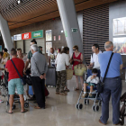 Los aeropuertos de la Comunidad volverán a animarse en verano con el aumento de vuelos.