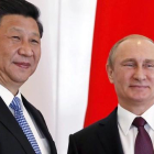 El presidente ruso, Vladimir Putin, y el presidente chino, Xi Jinping, durante una reunión de los BRICS celebrada en la reciente cumbre del G20 en Antalya.
