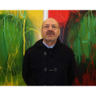 Esteban Tranche, en otra de sus presencias en Ármaga con una exposición titulada ‘Errantes’. CUEVAS