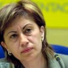 La ministra de Agricultura, Elena Espinosa, asegura que el Gobierno ha actuado con transparencia