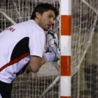 Igor Kos, en la imagen durante un entrenamiento con el Ademar, nunca llegó a cuajar en el equipo leo