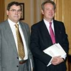 Francisco Javier Ajenjo, director adjunto, y José Ignacio Lagartos, director general de Caja España