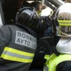 Los bomberos, en un simulacro en el parque, en una imagen de archivo