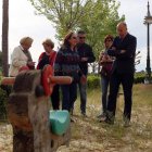 Diez comprueba el estado del único parque infantil del barrio de La Inmaculada.