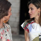 Letizia y Sofía, en el palacio de la Almudaina.
