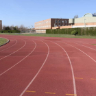 Las obras en las pistas de atletismo de la Universidad de León aún no han finalizado. MARCIANO PÉREZ