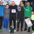 La carrera ponferradina contó con medio millar de participantes y el triunfo absoluto de Alejandro Martínez y Noemí Villar. M. MACÍAS