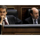 José Luis Rodríguez Zapatero y Alfredo Pérez Rubalcaba en la sesión de control al Gobierno, hoy.