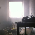 La habitación en la que se originó el incendio quedó calcinada por competo.