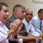 Julio, Ricardo, José Luis y Lester, cuatro de los periodistas expatriados a España.