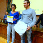 Nila Quindós Martín-Granizo recoge el premio a la mejor miel de León
