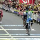 Alejandro Valverde se impuso claramente en el esprint a Ángel Vicioso y David Rebellin