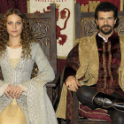 Los actores Michelle Jenner y Rodolfo Sancho dan vida a los Reyes Católicos.