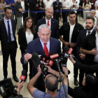 El primer ministro israelí, Benjamín Netanyahu, tras la disolución del Parlamento.