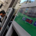 El grupo bancario Lloyds registró una caída del 75 por ciento frente al año anterior