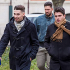 Victor Rodríguez, Carlos Cuadrado y Raúl Calvo, exjugadores de la Arandina Club de Fútbol. SANTI OTERO