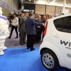 El vicepresidente y consejero de Economía y Empleo, Villanueva, inauguró el Salón del Vehículo y Com
