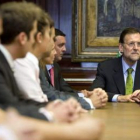 Mariano Rajoy, reunido ayer con miembros de la Diputación de Almería.