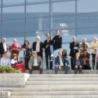 La candidatura del PSOE, en el Bembibre Arena con Esteban, sentado el cuarto por la izquierda.