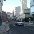Avenida  Constitución que, tras la variante de Cistierna, soporta menos tráfico rodado. CAMPOS