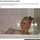 La foto de la chica rubia en la bañera que a Facebook le pareció inadmisible.