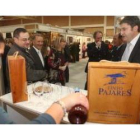 Varias empresas de embutidos están presentes en la feria de San Andrés.