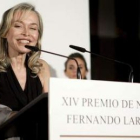La escritora gallega Susana Fortes, tras recibir el premio