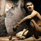 La exposición ‘Haciéndonos humanos’ muestra piezas halladas en Atapuerca.