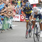 Valverde, delante de Contador (izquierda) y Purito, en la llegada del 2012 en el Coll de la Gallina.