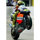 Valentino Rossi expresa el júbilo que no pudieron alcanzar los españoles