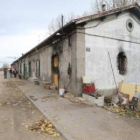 Vista parcial del entorno de los Pabellones del Oeste.