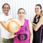 Laia Palau, Silvia Domínguez y Anna Cruz posan antes de viajar a Río para afrontar los Juegos