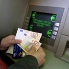 La banca española tiene de plazo hasta el 2008 para adaptar los cajeros a la nueva tecnología