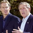 El primer ministro británico Tony Blair (izquierda), junto al presidente de EE. UU., George Bush