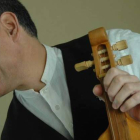 El rabelista leonés José Francisco Fernández Juárez, gran divulgador de este instrumento.
