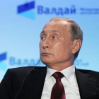 El presidente de Rusia, Vladímir Putin durante su participación en el foro internacional de debate "Valdái". celebrado en Sochi.