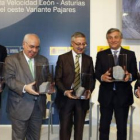Antonio Silván, Vicente Álvarez Areces, José Blanco, Antonio Tajani y Antonio González, con los últi