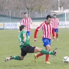 El equipo rojiblanco no acertó con la portería rival y acabó cayendo derrotado. DL