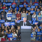 Bernie Sanders, durante un acto de campaña en Madison (Wisconsin).
