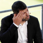Sergio ‘Kun’ Agüero, emocionado, en el momento de anunciar su adiós al fútbol profesional. ANDREU DALMAU