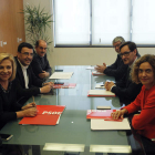 Primera reunión de la comisión PSOE-PSC para abordar las relaciones entre ambos partidos. V. LERENA
