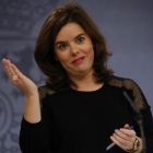 La vicepresidenta, Soraya Saénz de Santamaría, este viernes en la rueda de prensa posterior al Consejo de Ministros.