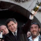 El candidato del Pueblo de la Libertad, Alemanno, celebra el triunfo